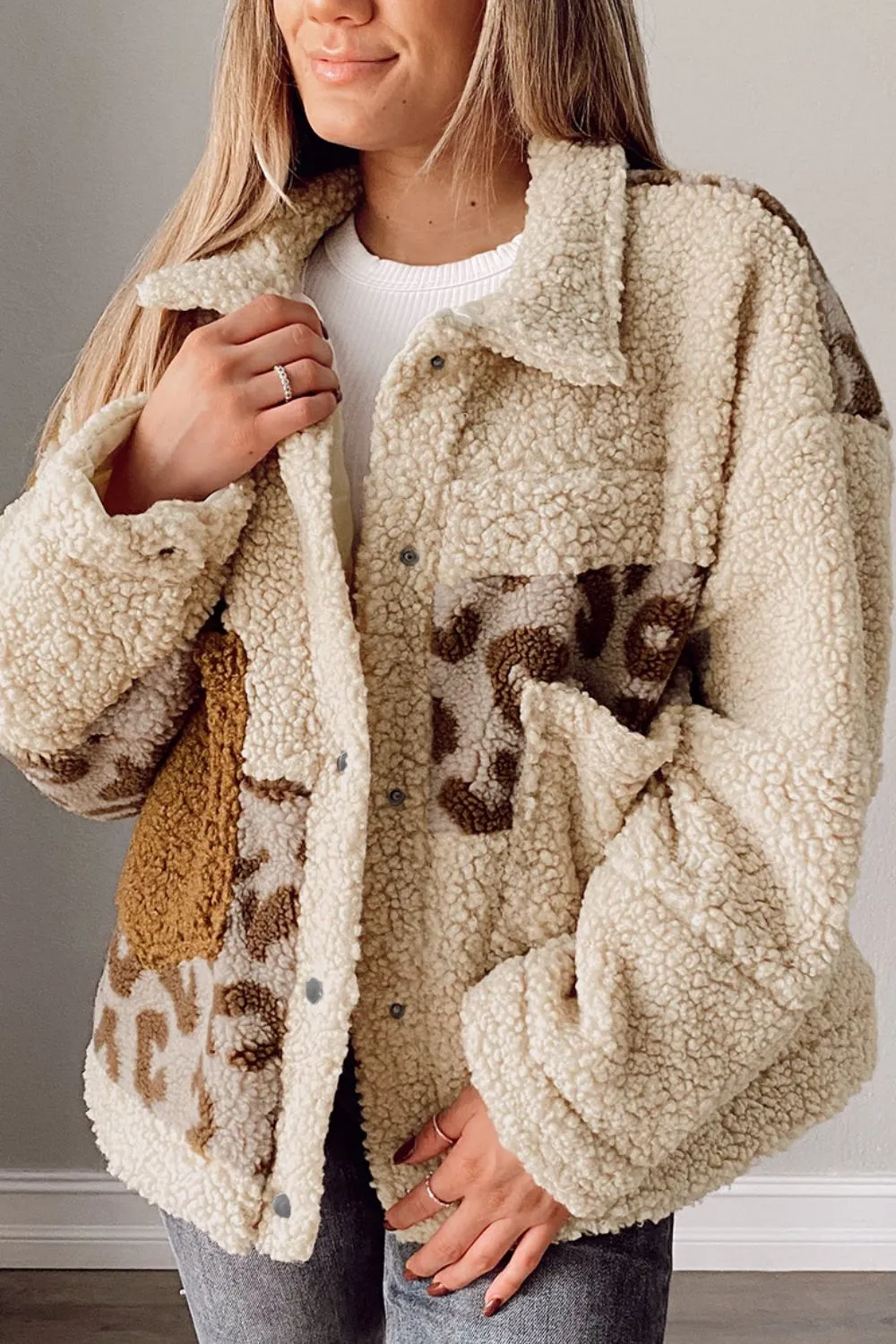 Pocketed Leopard Collared Neck Sherpa Jacket | Winter Fashion | Outerwear