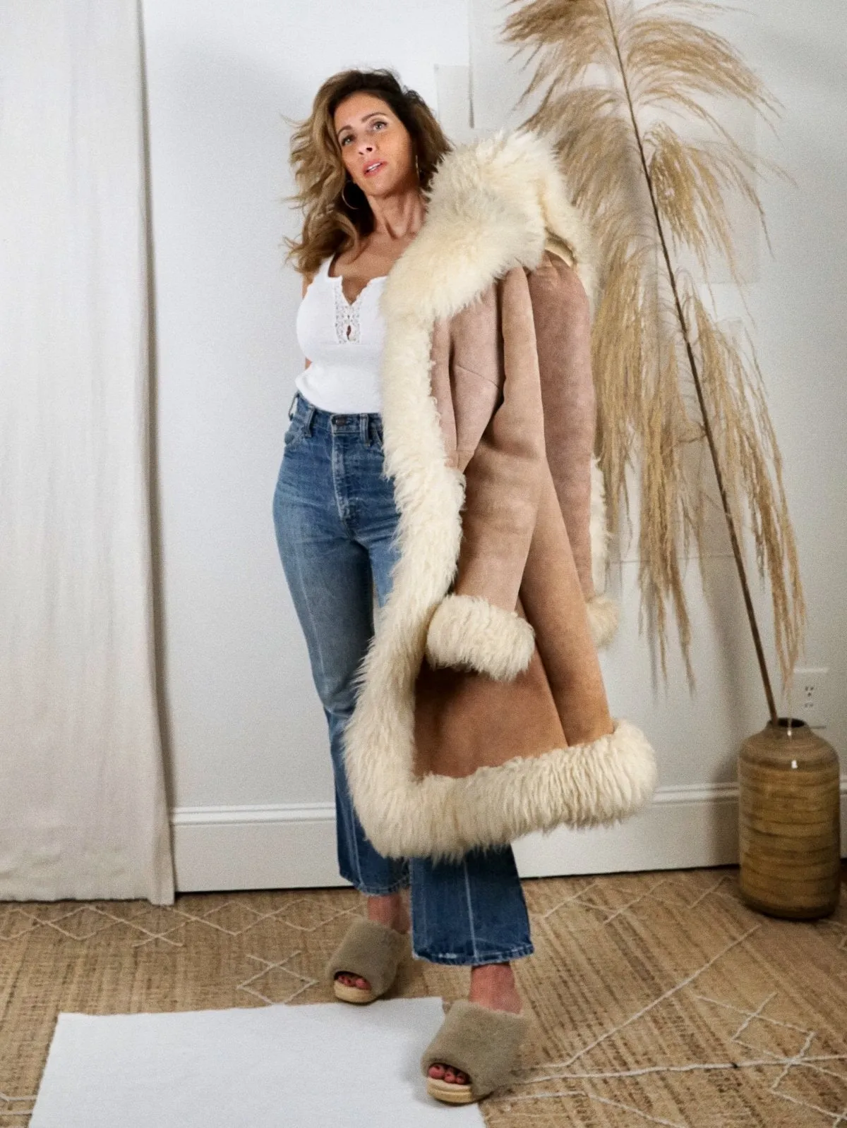 Vintage 70's Fluffy Sheepskin Fur Coat